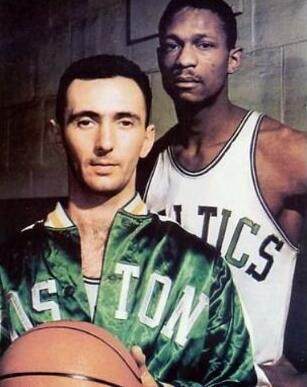 梅里诺：阿森纳队友向我打听皇马情况，在国家队.