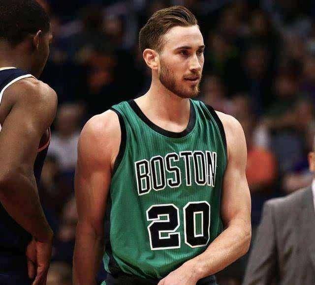 她用实力与 她用实力与