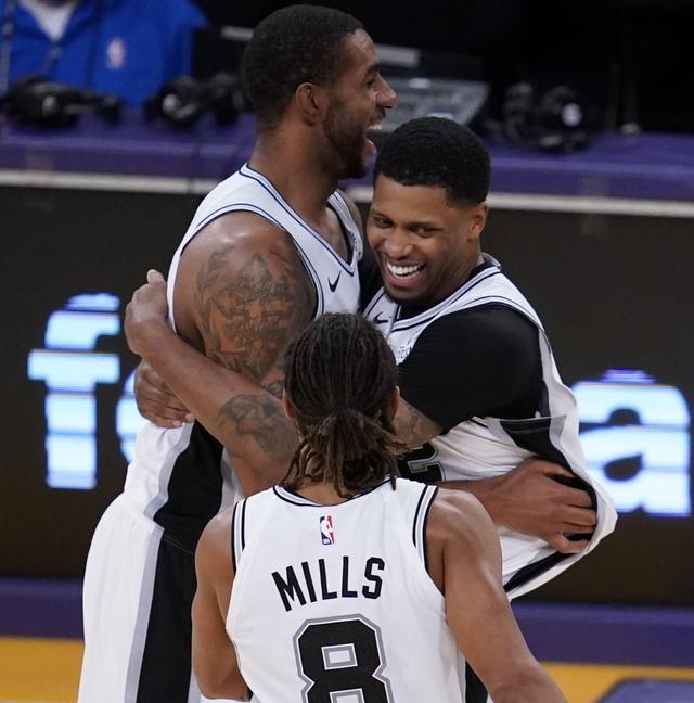 扭转为胜利 扭转为胜利