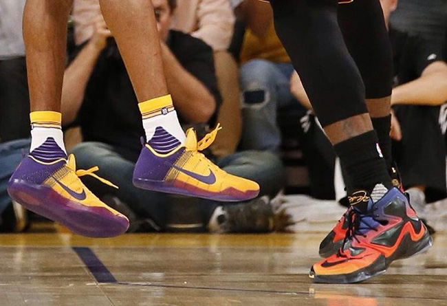 旧识重逢的 旧识重逢的